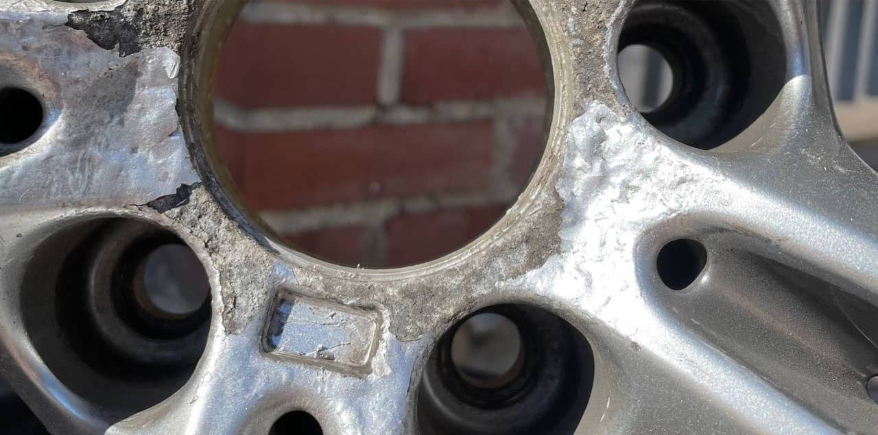 Felga BMW przed regeneracją