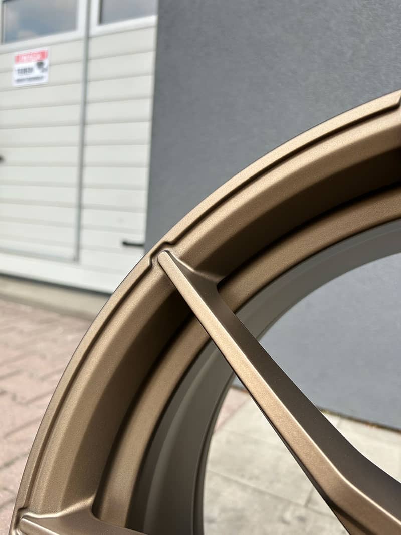 Regeneracja felg japońskich marek