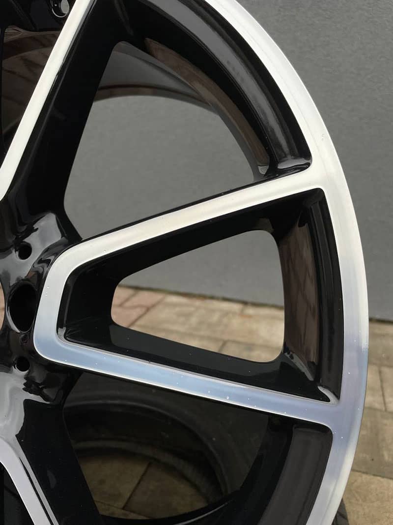 Renowacja felg Mercedes w Warszawie