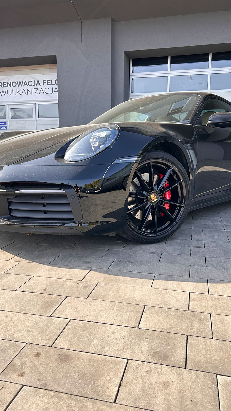 Mlowanie felg Porsche w Warszawie