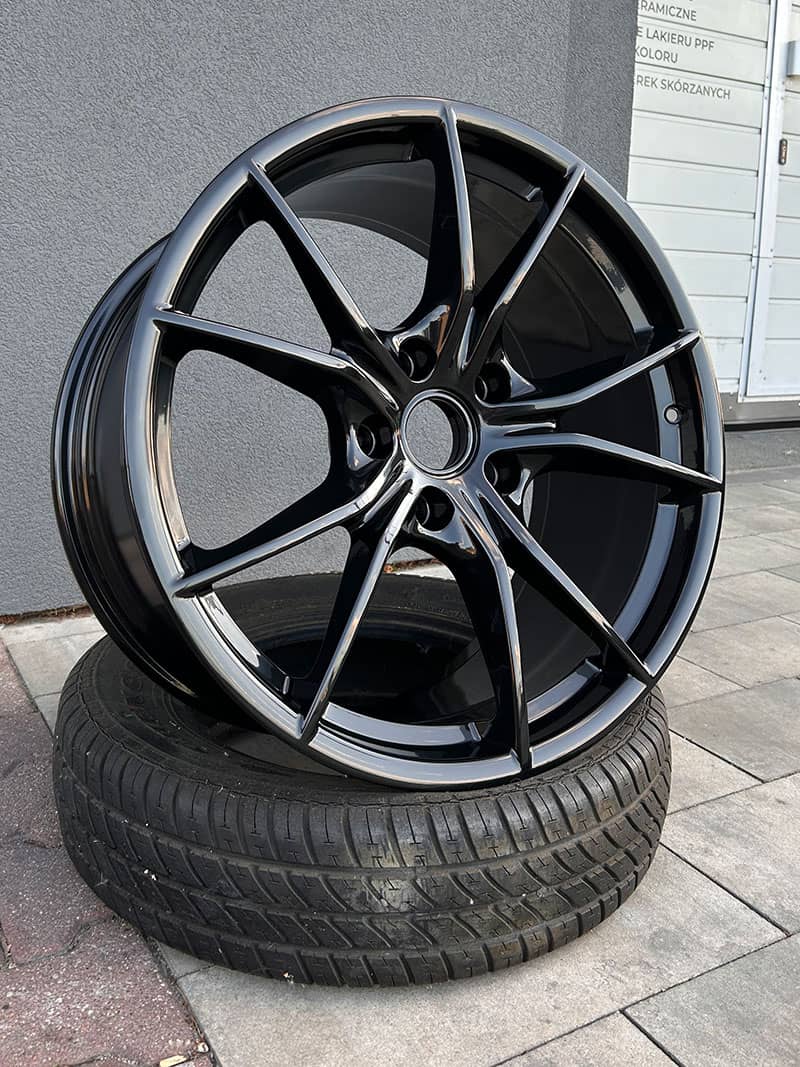 Prostowanie felg Porsche