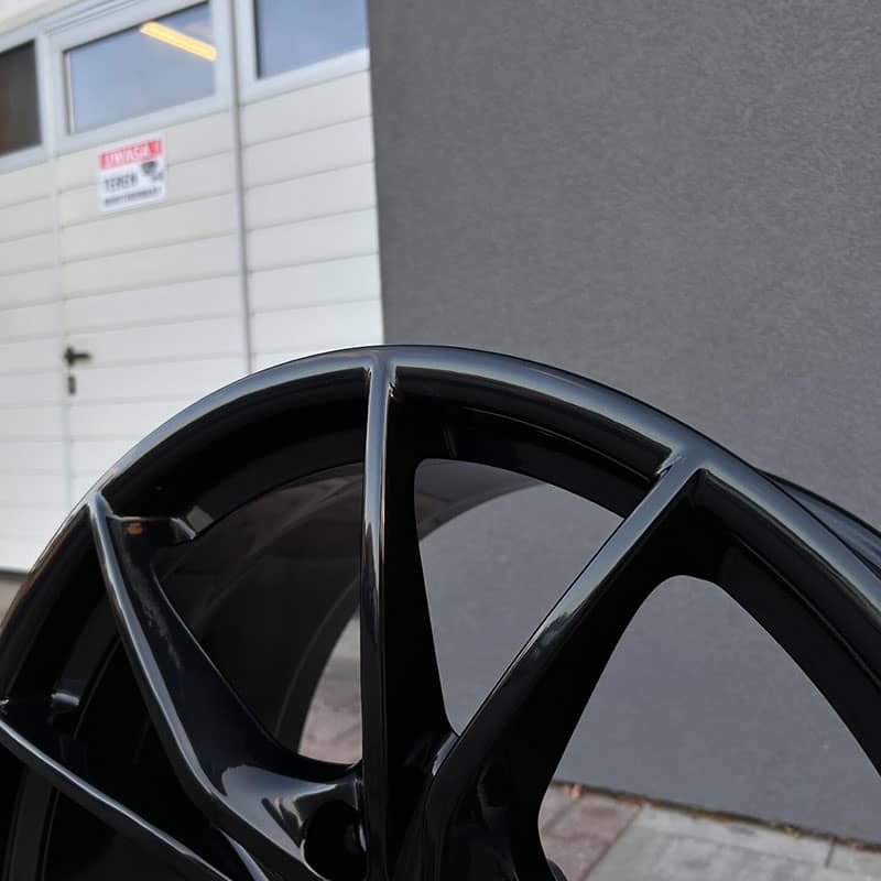 Prostowanie felg Porsche