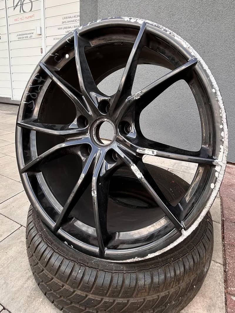 Prostowanie felg Porsche