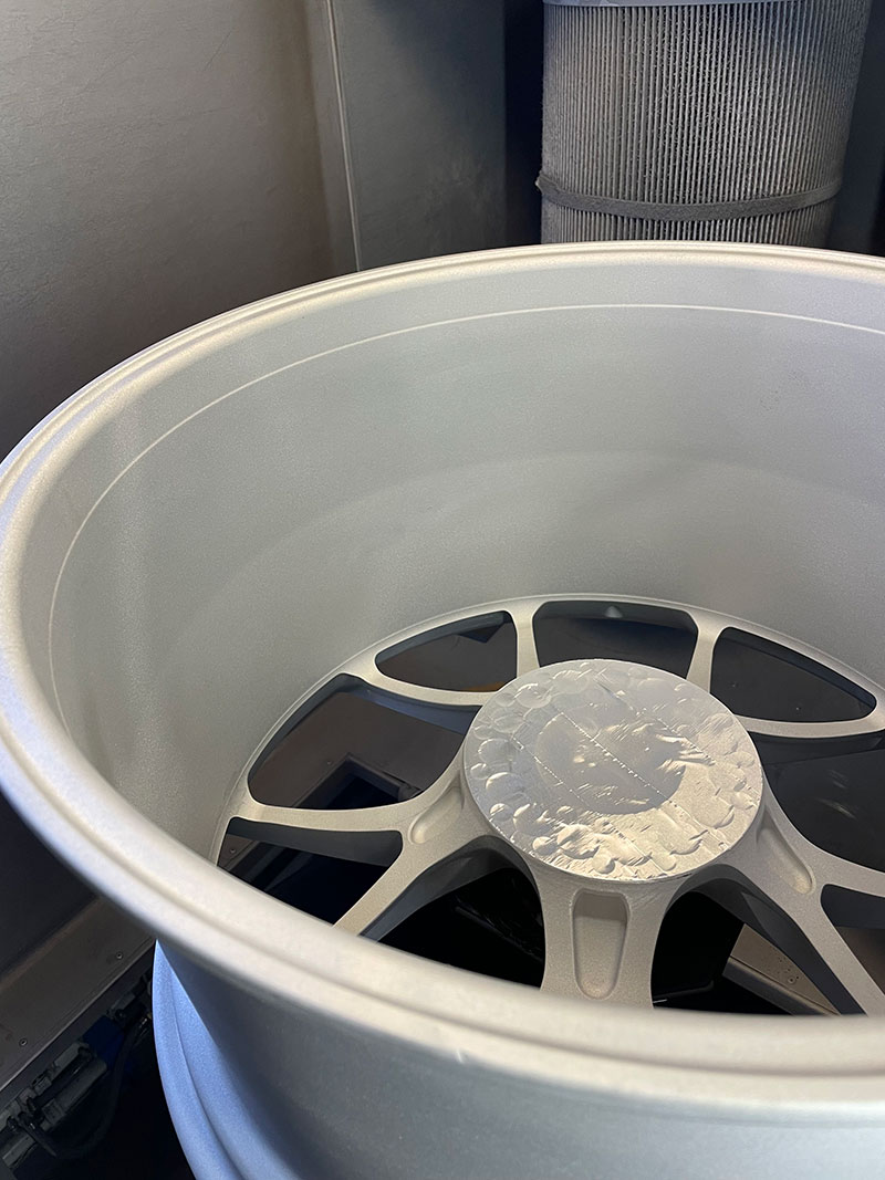 Renowacja felg Porsche w Warszawie