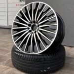 Felgi_R21_Mercedes_E_classa_kolor_Czarny_Połysk_+_CNC