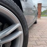 Profesjonalne malowanie felg Tesla