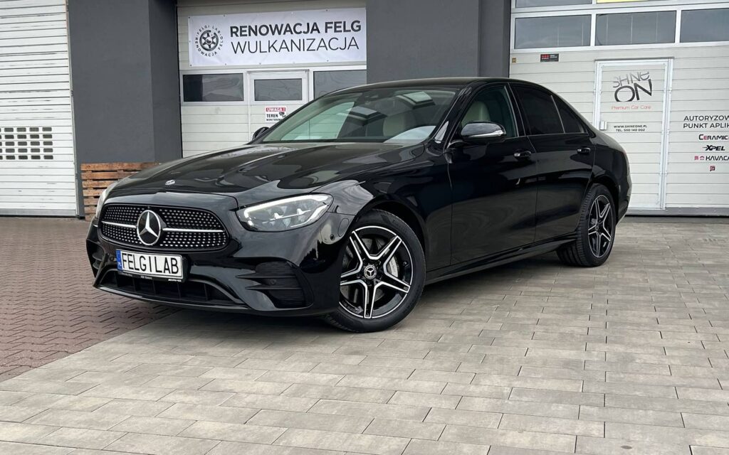 Jaki kolor felg pasuje do czarnego samochodu